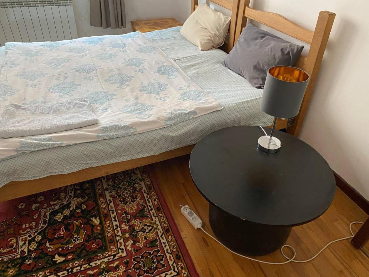 Hostel Diwan Tbilisi Zimmer foto