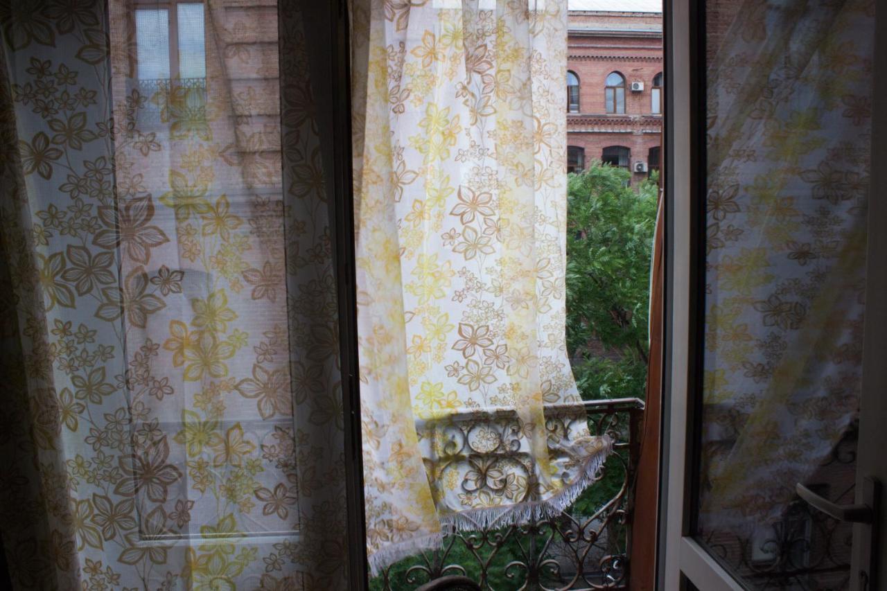 Hostel Diwan Tbilisi Exterior foto
